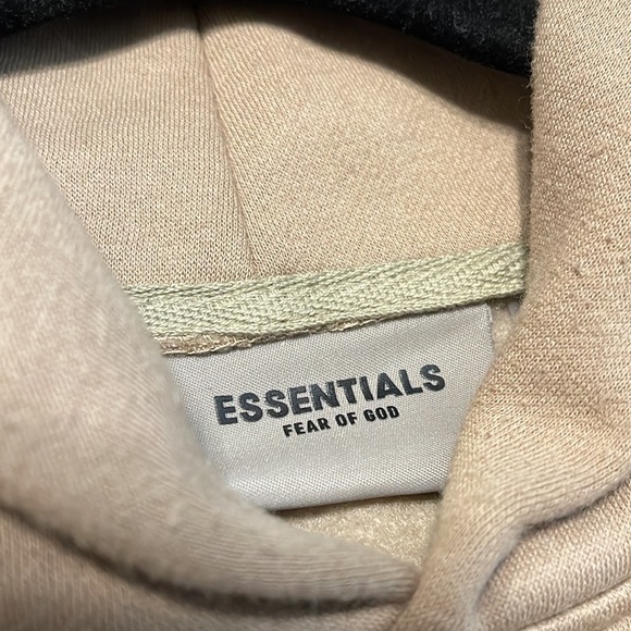 Essentials hoodie - Picture 3 of 5